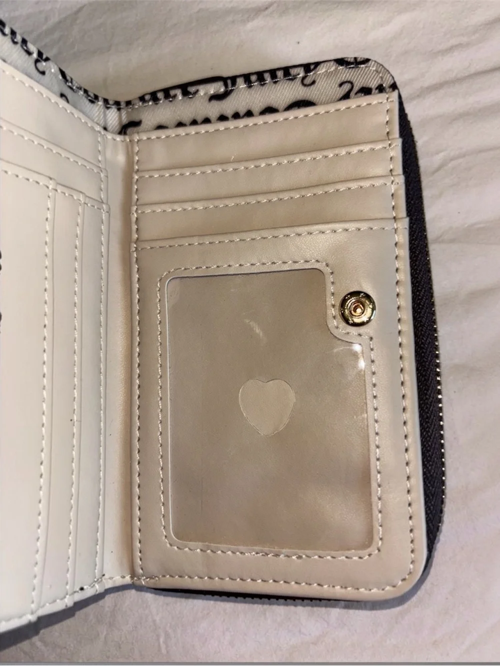 Juicy Couture Black and Beige Logo Zip Wallet with Gold Heart Emblem y2k clutch